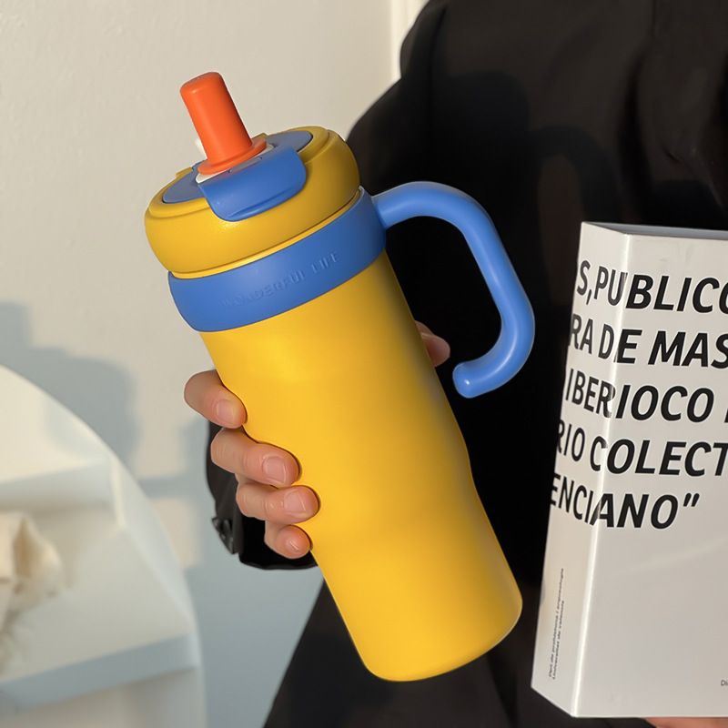 Heart Pattern Straw Water Bottle