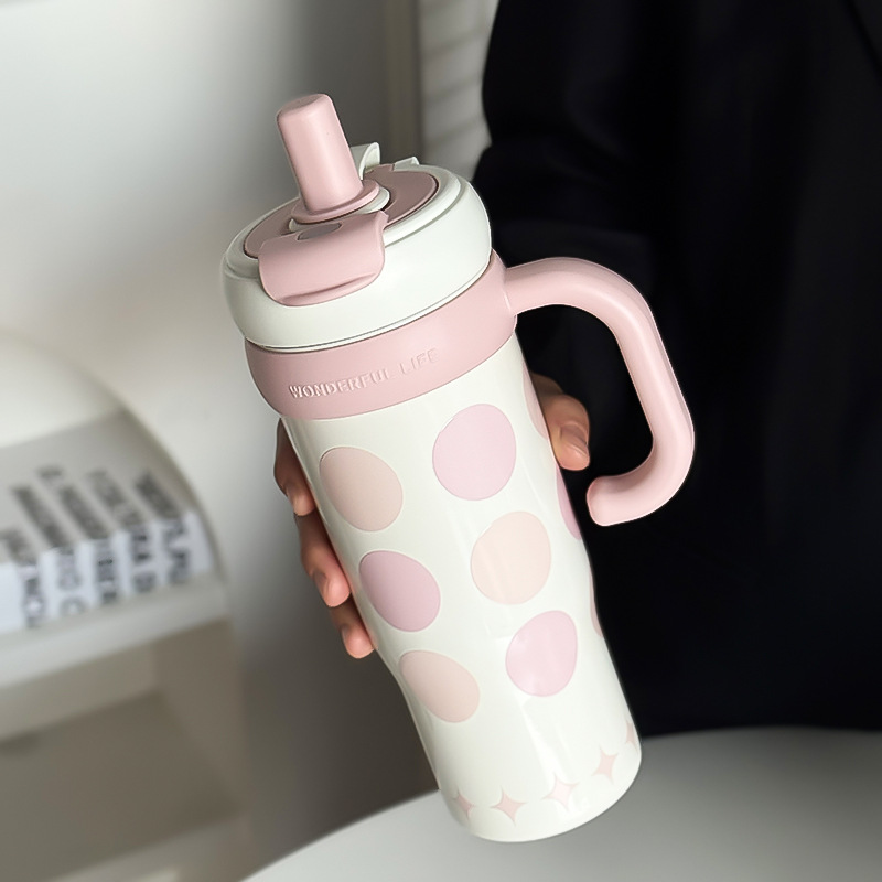 Heart Pattern Straw Water Bottle