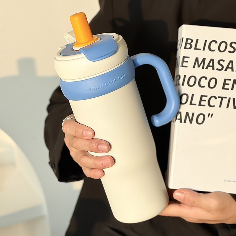 Heart Pattern Straw Water Bottle