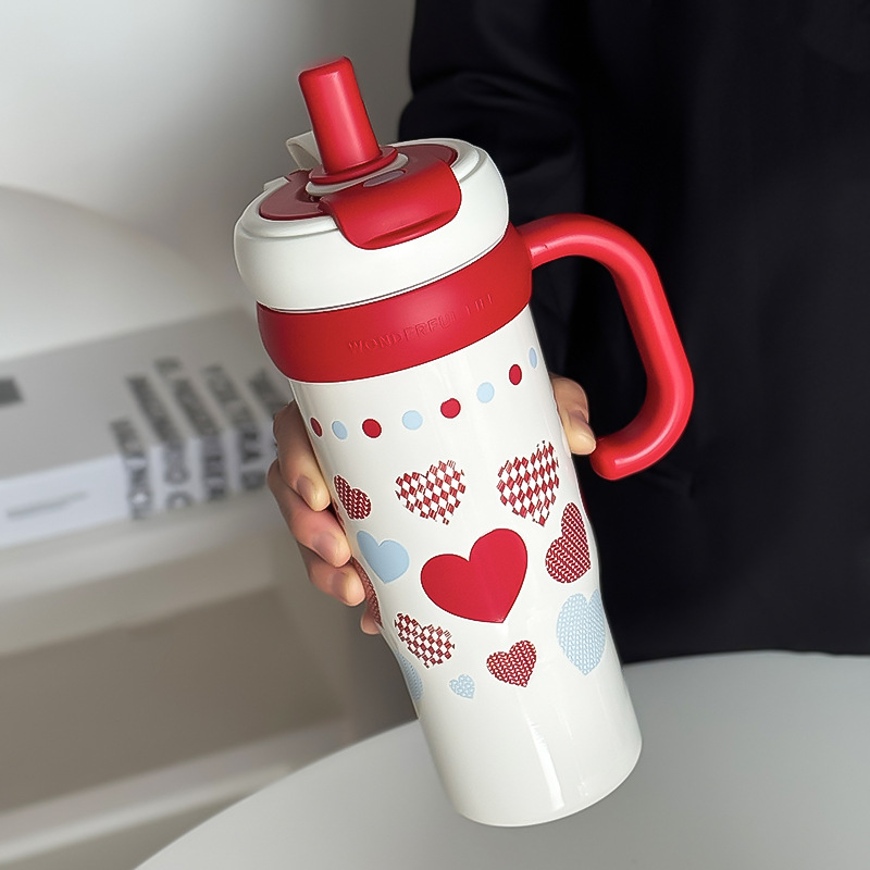 Heart Pattern Straw Water Bottle