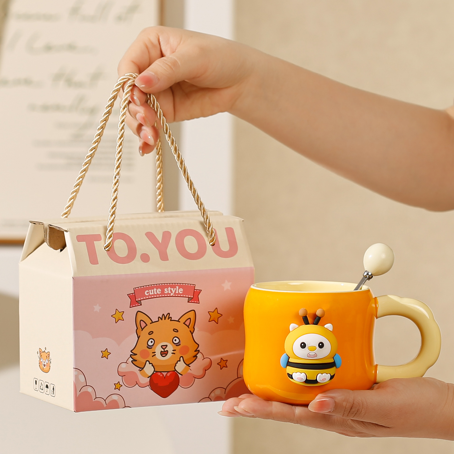 Bee Cartoon Mug