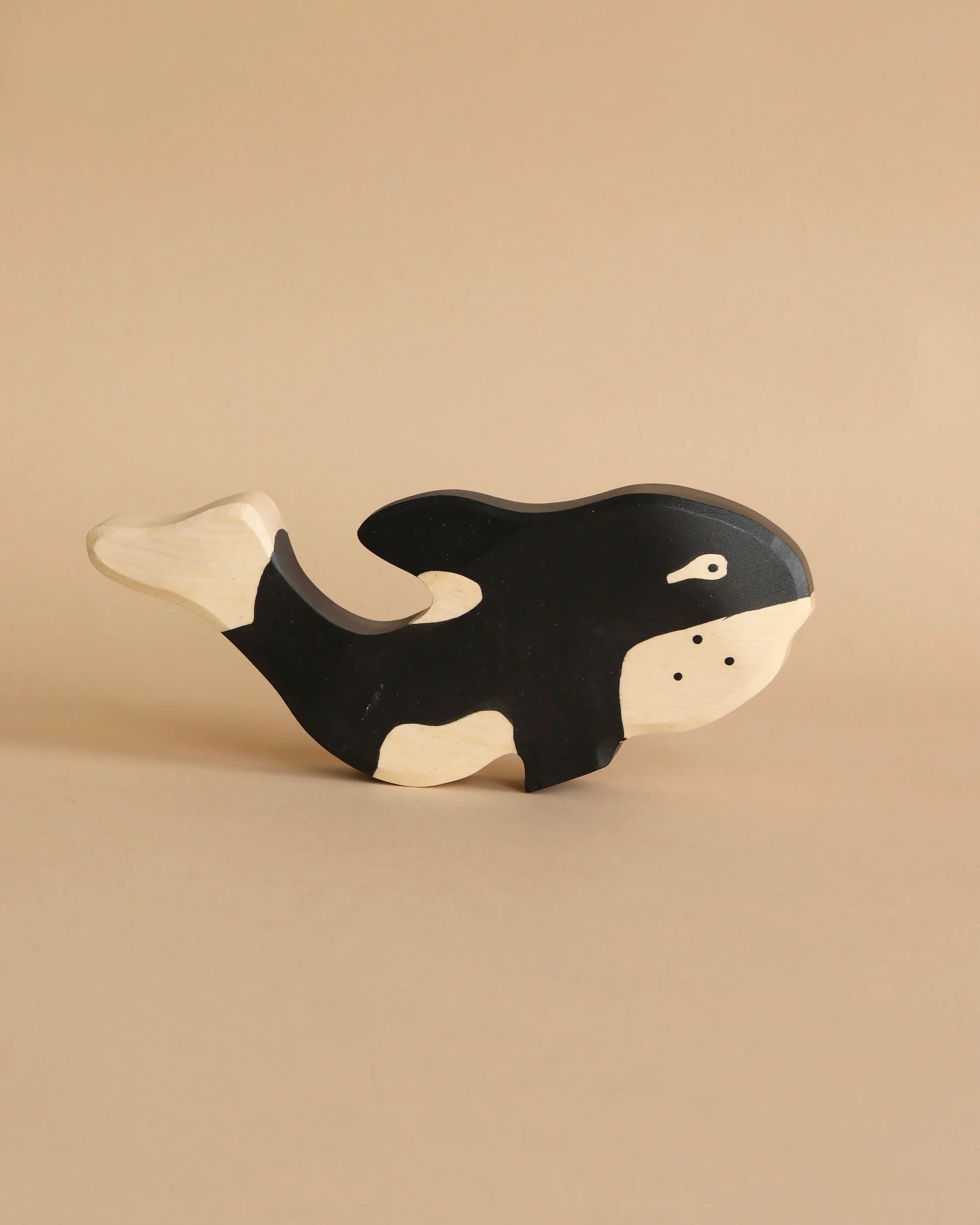 Holztiger Orca Whale